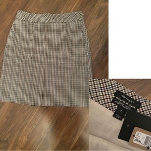 RW skirt. Never worn, tags still on it.